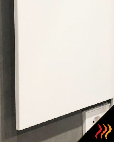 Radiateur mural électrique en acier au carbone collection Caligo by  Lineabeta couleur blanc 29x79 cm